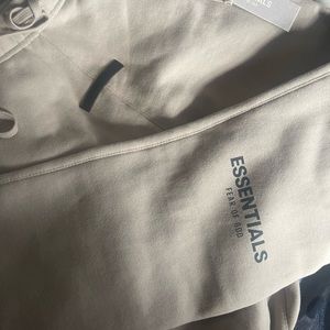 Essential sweat pants size small